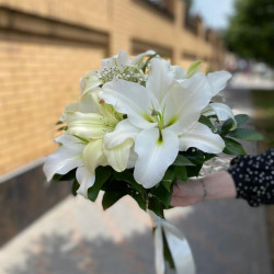 Букет невесты "ЛИЛИЯ" Букет невесты "ЛИЛИЯ"