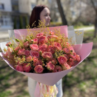 Букет кустовая роза "САКУРА"