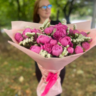 ПИОНЫ И БЕЛАЯ СТАТИЦА