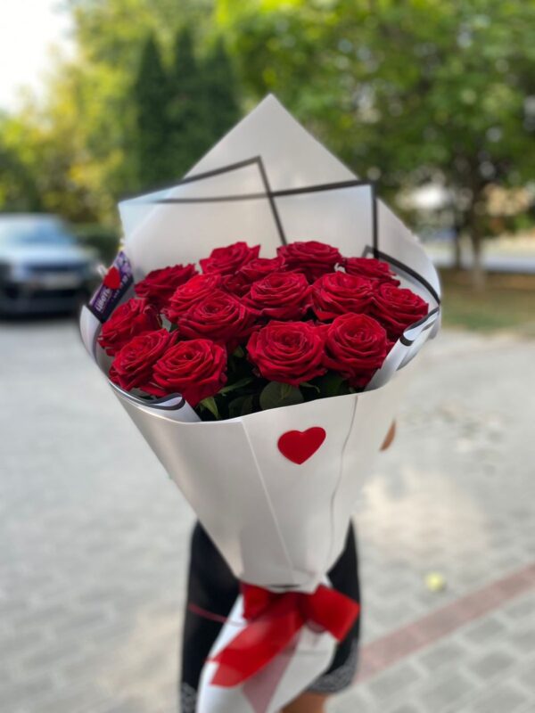 Красные розы